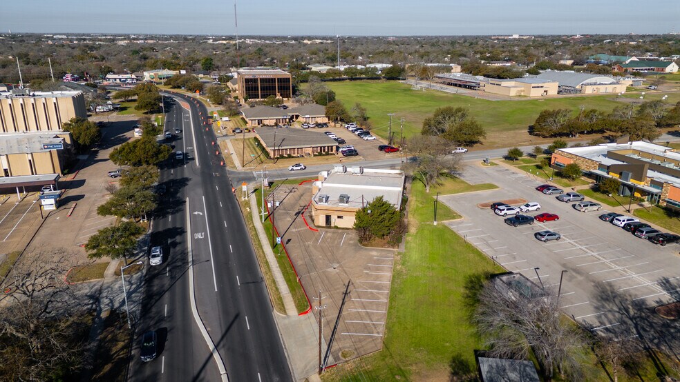 More Photos Of 1201 Briarcrest Dr, Bryan Medical For Sale