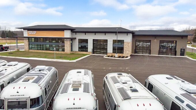 More Photos Of 9331 Dixie Hwy, Springfield Township Freestanding For Sale