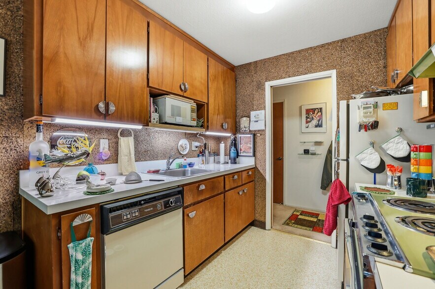 More Photos Of 1140 Castro St, Mountain View Apartments For Sale