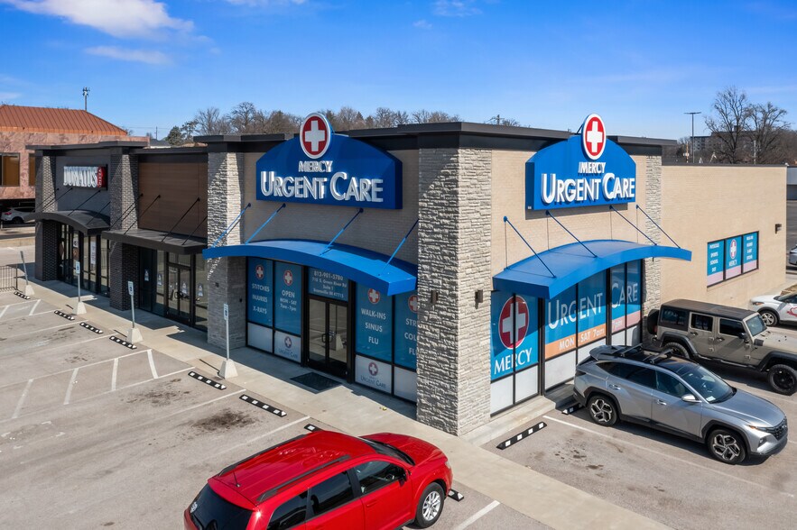 More Photos Of 710 S Green River Rd, Evansville Storefront For Sale