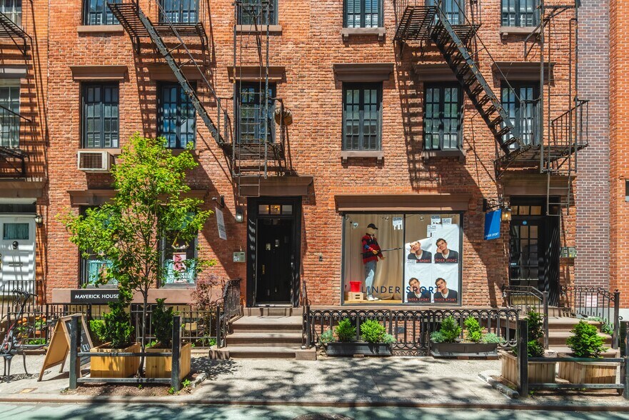 More Photos Of 13-15 Christopher St, New York Apartments For Sale