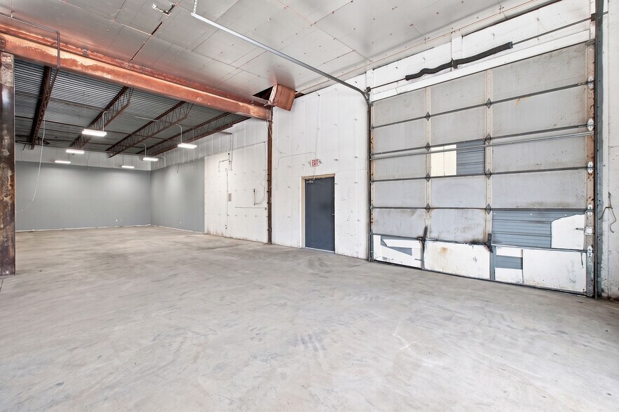 More Photos Of 5939 Harrison Ave, Cincinnati General Retail For Lease