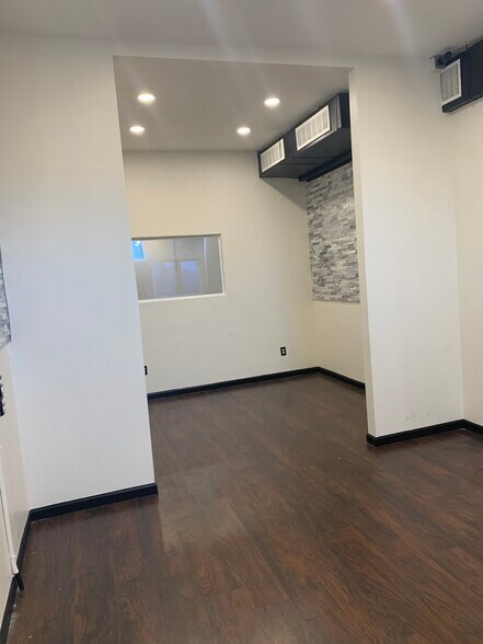 More Photos Of 1935-1937 Federal Blvd, Denver Freestanding For Lease