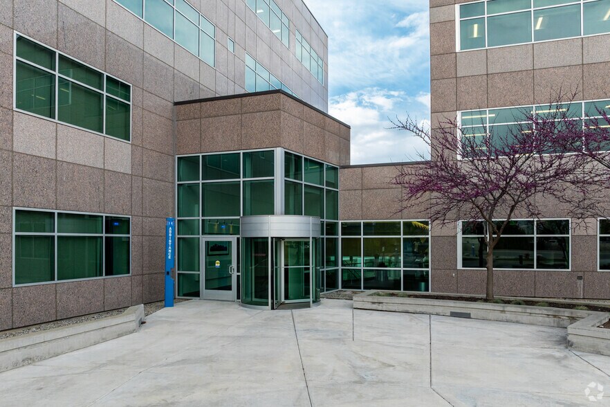 More Photos Of 2890 E Cottonwood Pky, Salt Lake City Office For Lease