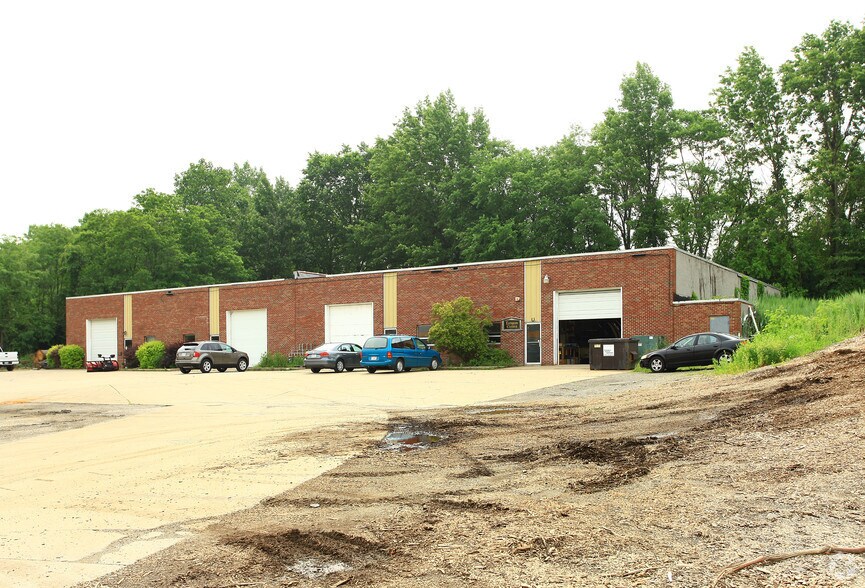 More Photos Of 29120 Anderson Rd, Wickliffe Manufacturing For Lease