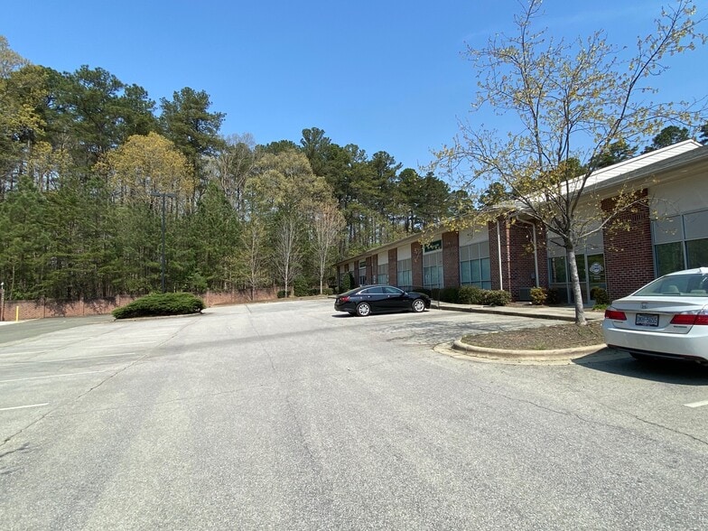 More Photos Of 3000 Bearcat Way, Morrisville Flex For Lease