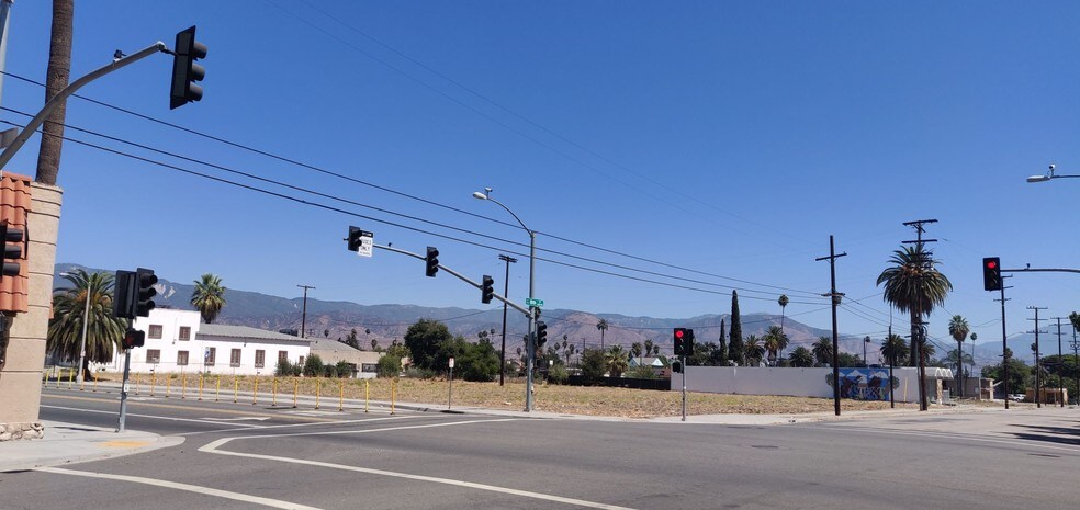 More Photos Of 829 N E St, San Bernardino Land For Sale