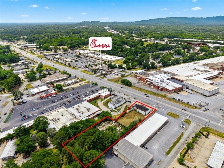 Primary Photo Of 2852 Wade Hampton Blvd, Taylors General Retail For Sale