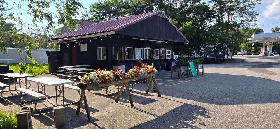 Primary Photo Of 680 Gray Rd, Gorham Freestanding For Lease