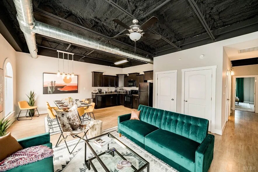 More Photos Of 121 Northwynd Cir, Lynchburg Apartments For Sale