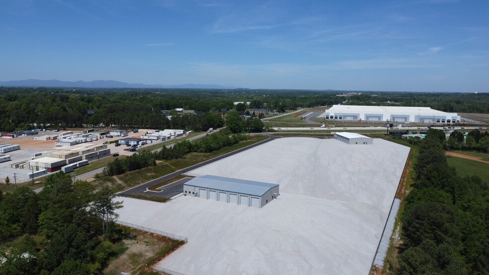 Primary Photo Of 120 E Victor Hill Rd, Duncan Industrial For Lease