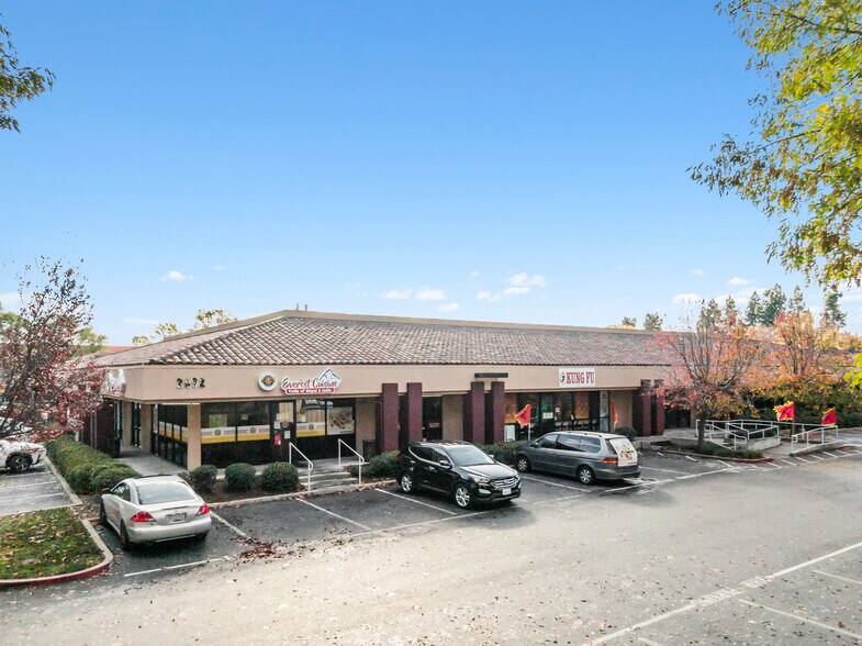 More Photos Of 2092 Concourse Dr, San Jose General Retail For Lease