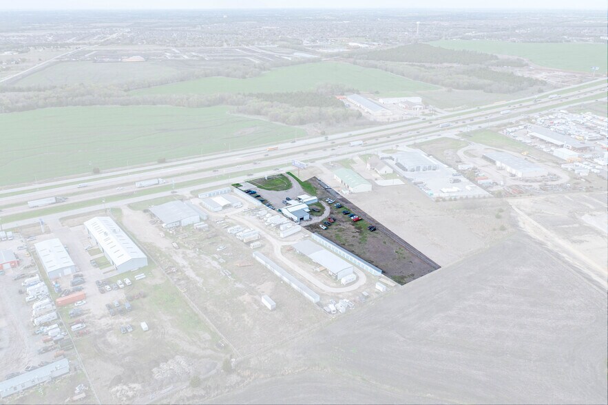 More Photos Of 4646 E Interstate 30, Rockwall Light Distribution For Sale