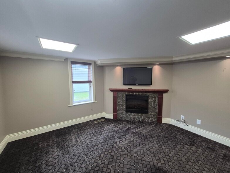 More Photos Of 5895 Goodrich Rd, Clarence Center Office For Sale