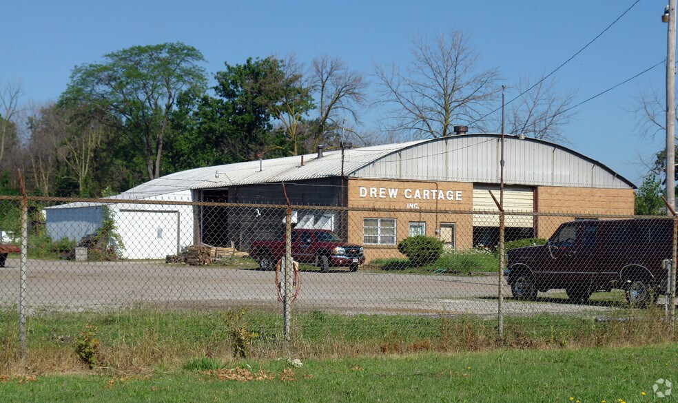 Primary Photo Of 5141 Stickney Ave, Toledo Manufacturing For Lease