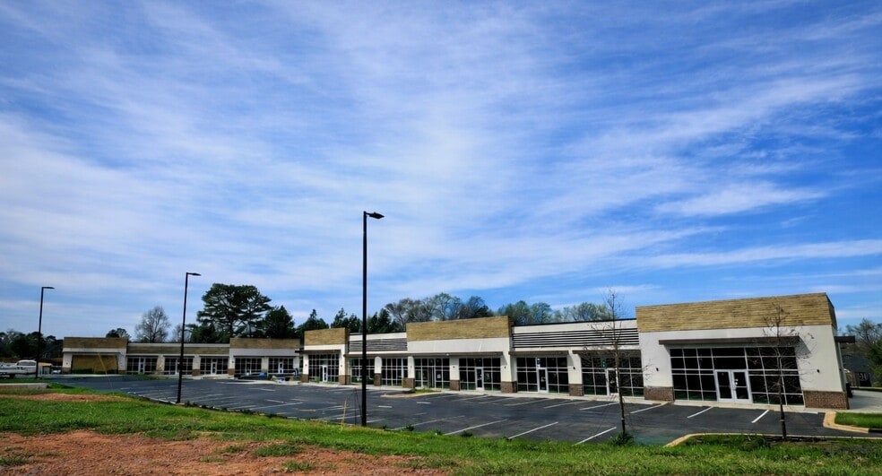 More Photos Of 2848 S New Hope Rd, Gastonia Unknown For Lease