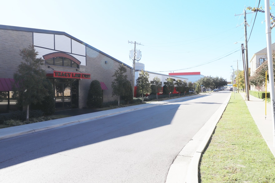 Primary Photo Of 4701 Bengal St, Dallas Business Park For Sale