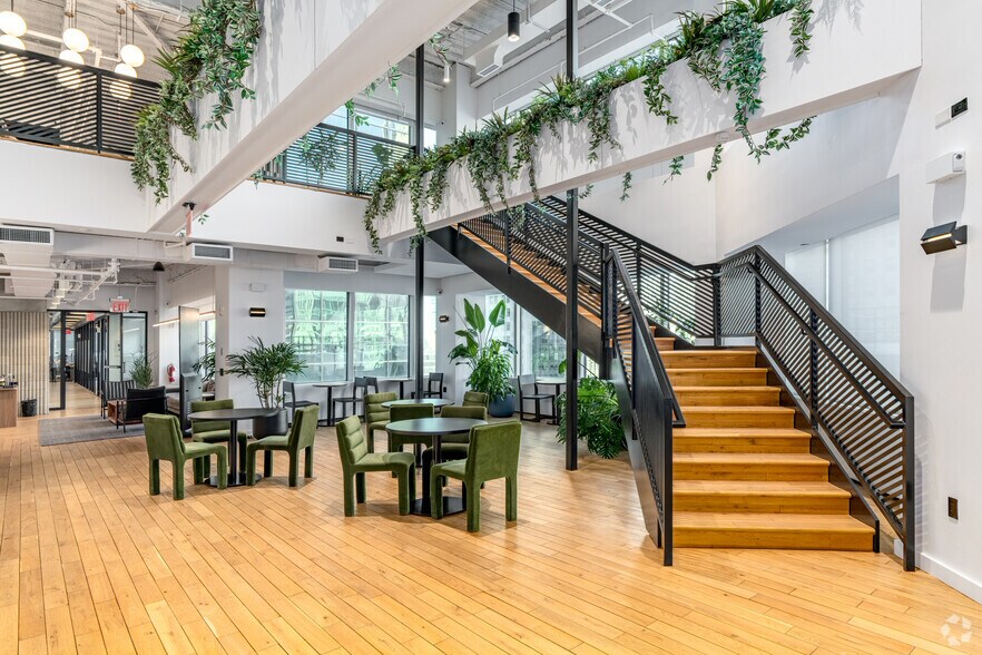 More Photos Of 12 E 49th St, New York Coworking Space