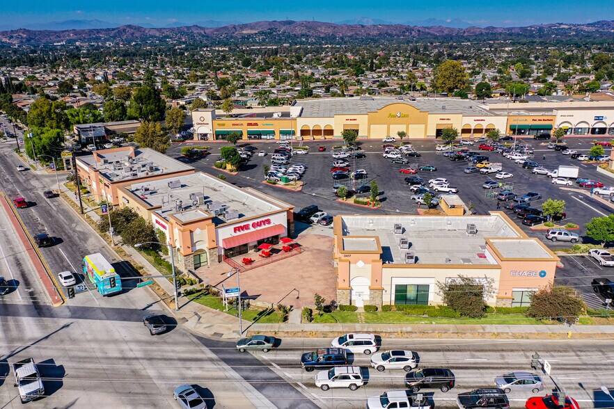 More Photos Of 13401-13469 Telegraph Rd, Whittier Unknown For Lease