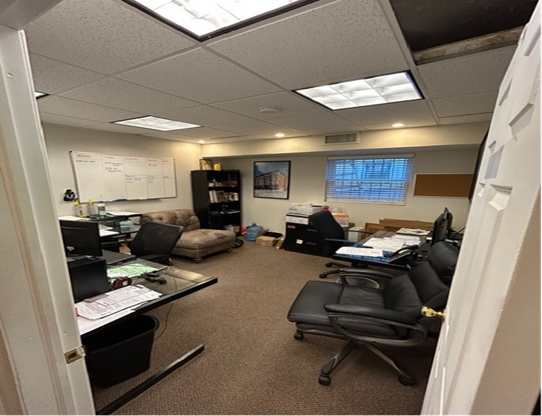 More Photos Of 829 Midland Ave, Yonkers Storefront Retail Residential For Sale