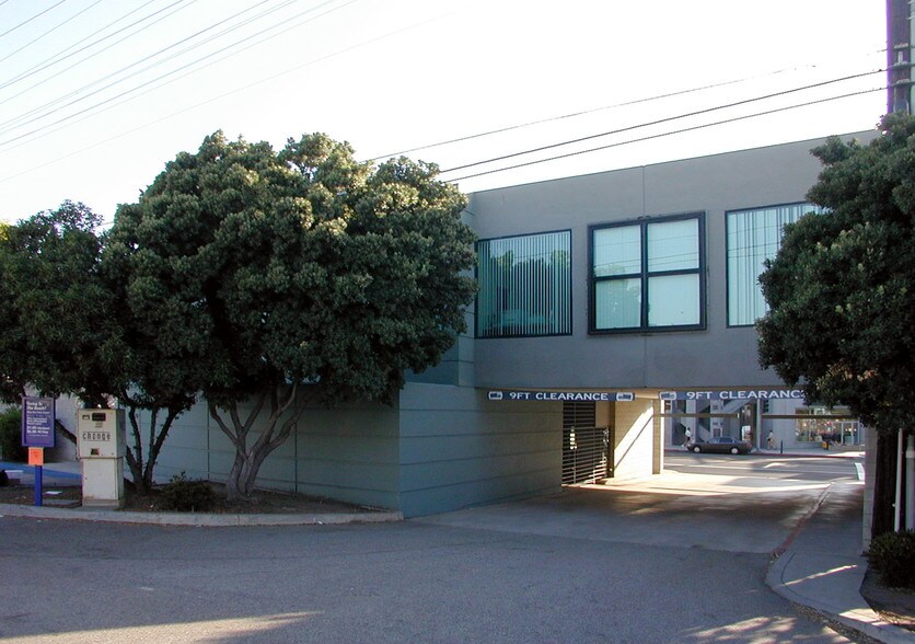 More Photos Of 2430-2434 Main St, Santa Monica Office For Lease