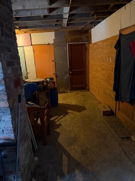 More Photos Of 40 Reservoir Rd, Plymouth Multifamily For Sale