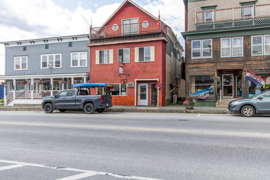 More Photos Of 18 Cross St, Brighton Restaurant For Sale