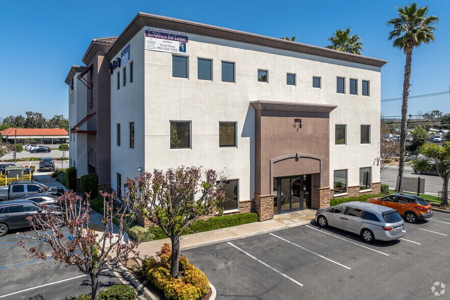 Primary Photo Of 7065 Indiana Ave, Riverside Medical For Sale
