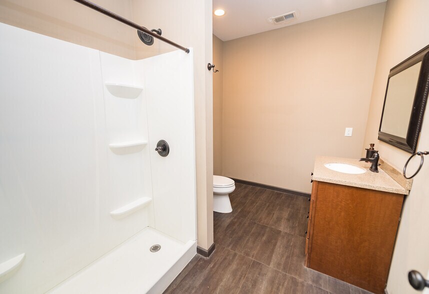 More Photos Of 2648 Rainbow Lake Rd, Inman Flex For Sale