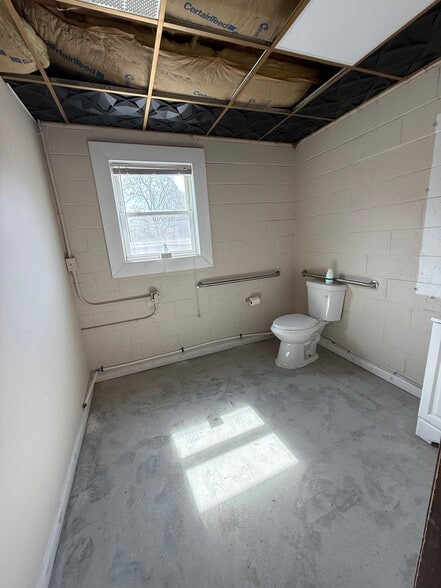 More Photos Of 580 Cornelius St, Hillsborough Freestanding For Sale
