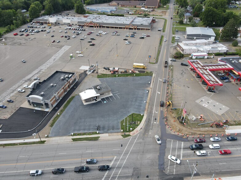 More Photos Of 5101 Tuscarawas St W, Canton Land For Lease