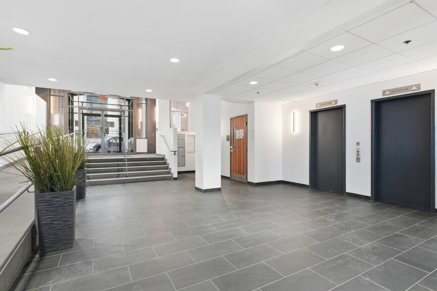 More Photos Of 14-20 Central Ave, Lynn Medical For Sale