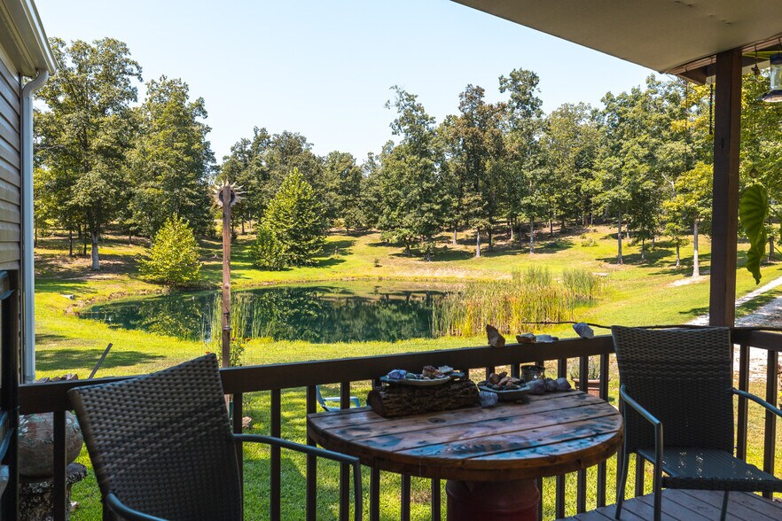 More Photos Of 11726 Highway K, Jadwin Hotel For Sale