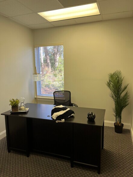 More Photos Of 4309 Pablo Oaks Ct, Jacksonville Office For Sale