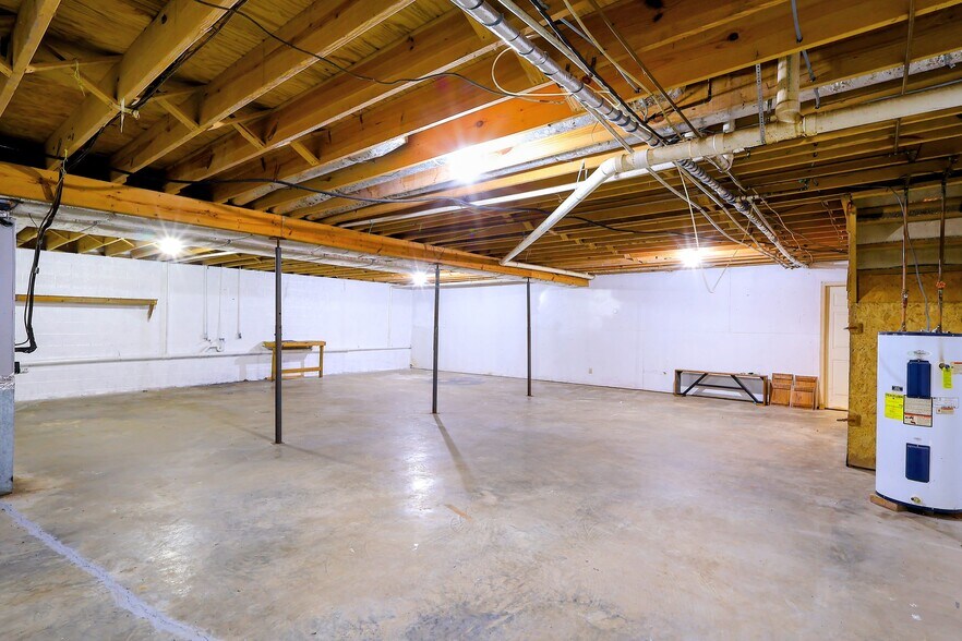 More Photos Of 151 Covington Ln, Dickson Apartments For Sale