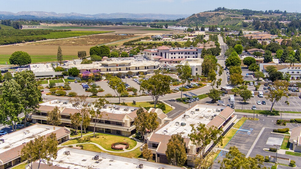 More Photos Of 2438 N Ponderosa Dr, Camarillo Medical For Sale