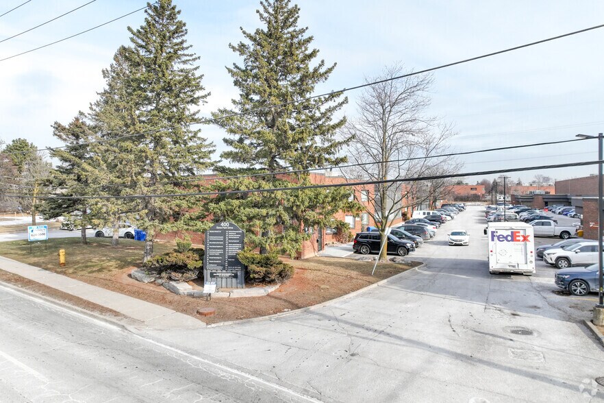 More Photos Of 400 Esna Park Dr, Markham Warehouse For Sale