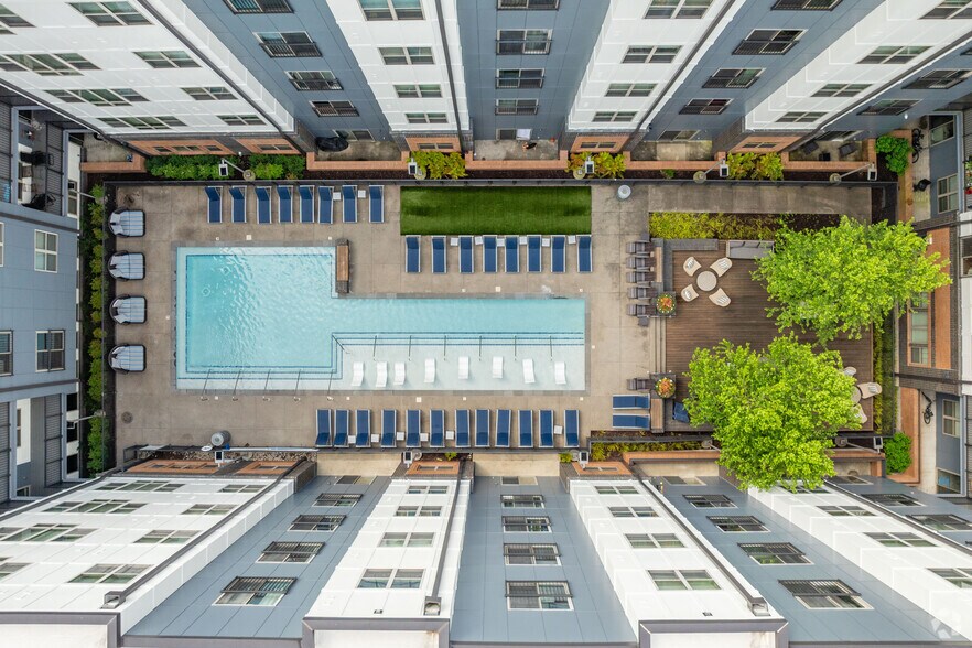 More Photos Of 120 S 5th St, Nashville Apartments For Lease