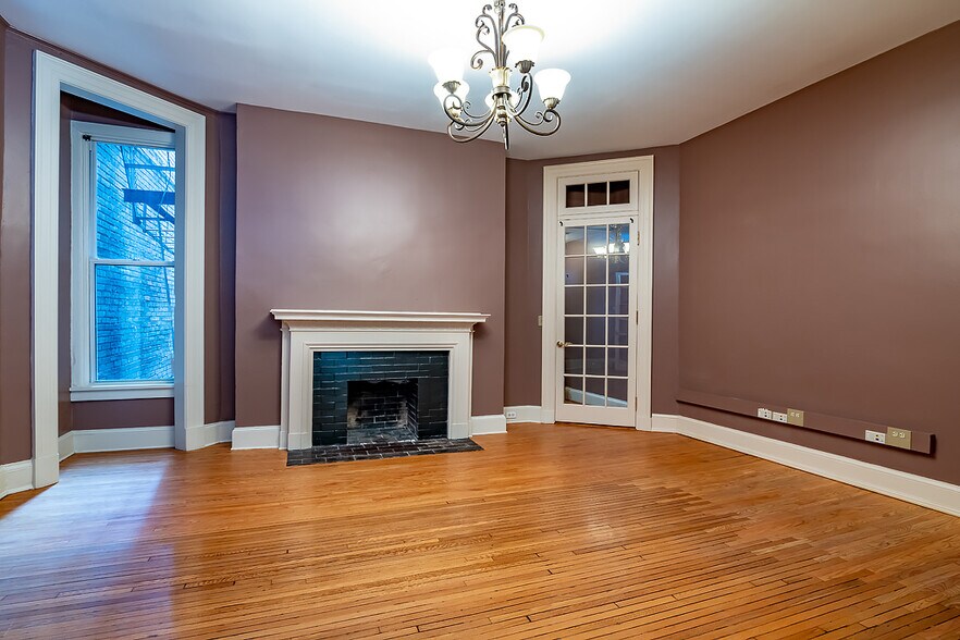 More Photos Of 1715 N St NW, Washington Office For Lease