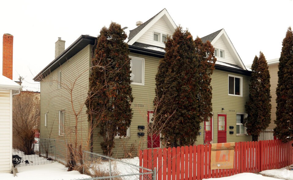 More Photos Of 10730 106th St NW, Edmonton Apartments For Sale