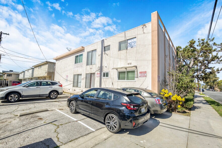 More Photos Of 3945 Frances Ave, Los Angeles Multifamily For Sale
