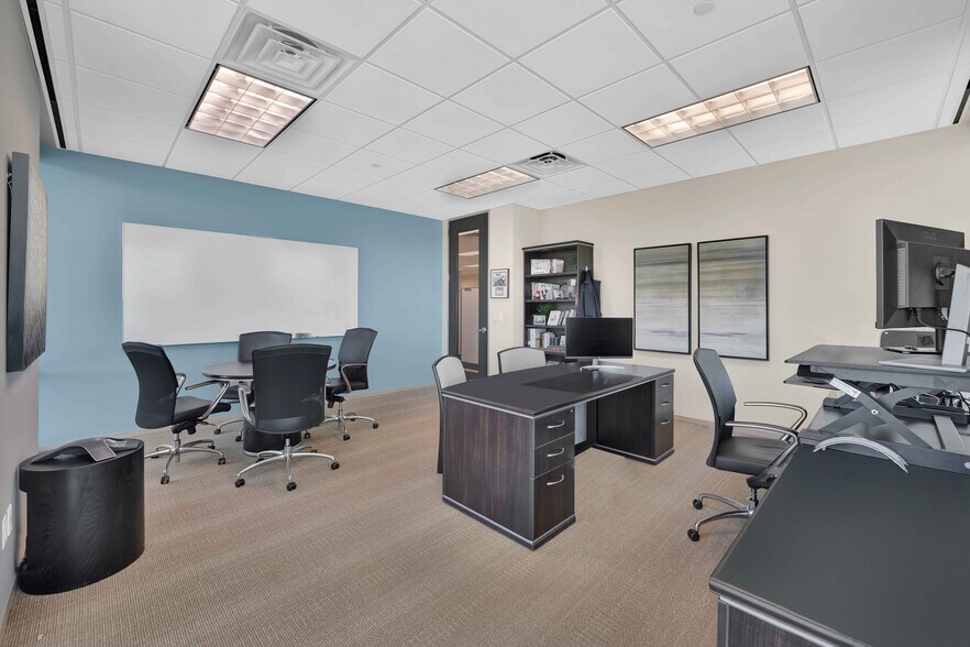 More Photos Of 681 Greens Pky, Houston Office For Lease