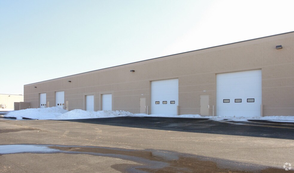 More Photos Of N173W21010 Northwest Passage Way, Jackson Warehouse For Lease
