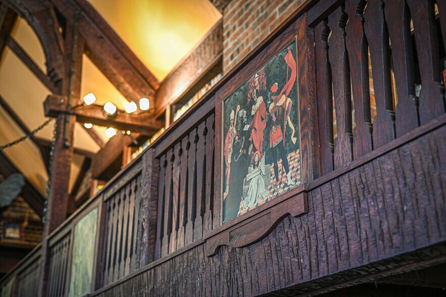 More Photos Of 1272 SW Fillmore St, Topeka Hospitality For Sale