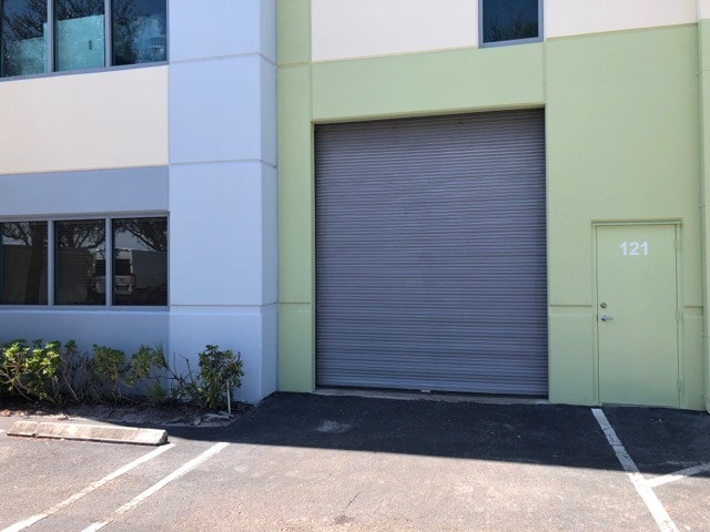 More Photos Of 5401 N Haverhill Rd, West Palm Beach Warehouse For Sale