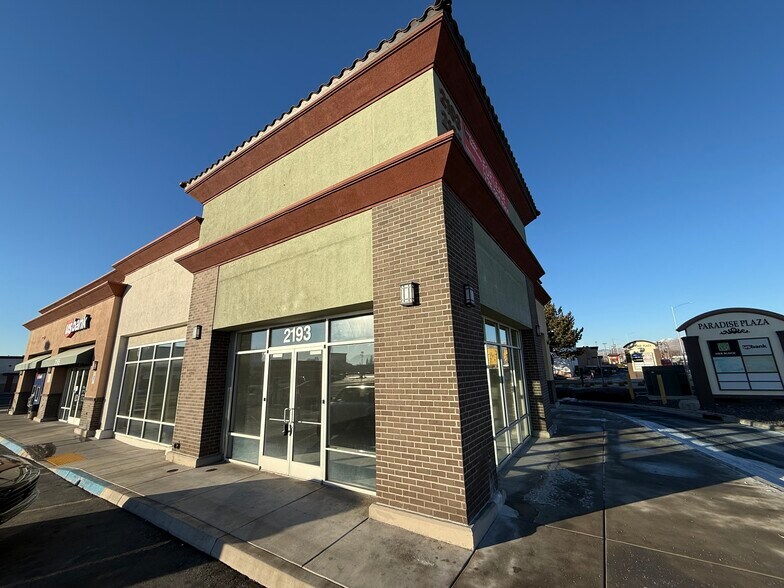 More Photos Of 2193-2195 Oddie Blvd, Sparks Freestanding For Lease