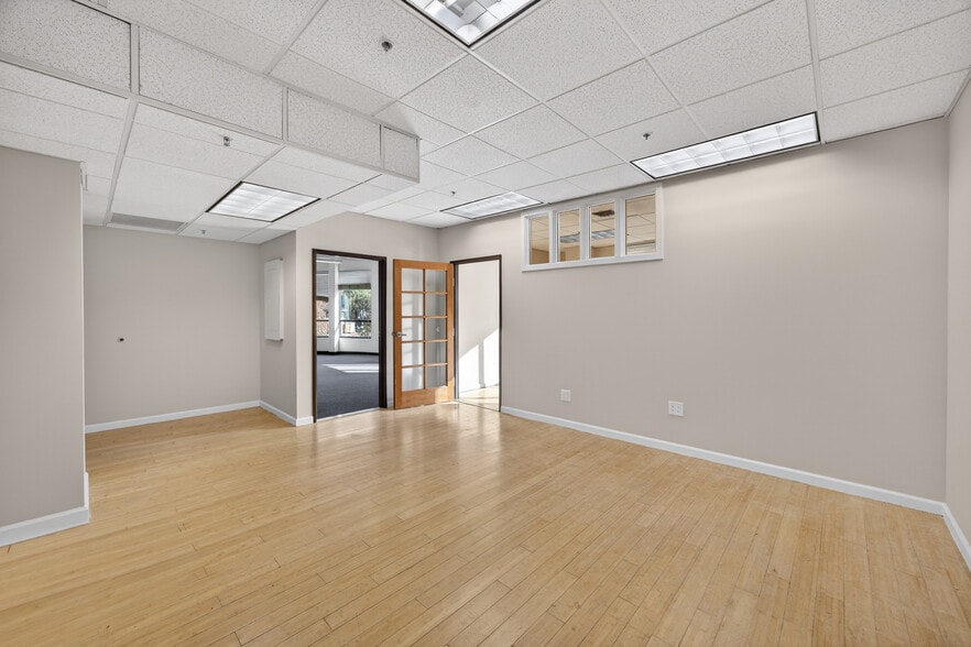 More Photos Of 801-803 2nd St, Davis Office For Lease