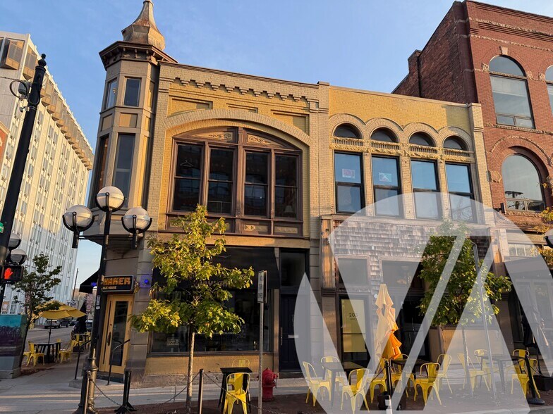 More Photos Of 201-203 E Washington St, Ann Arbor Storefront For Sale