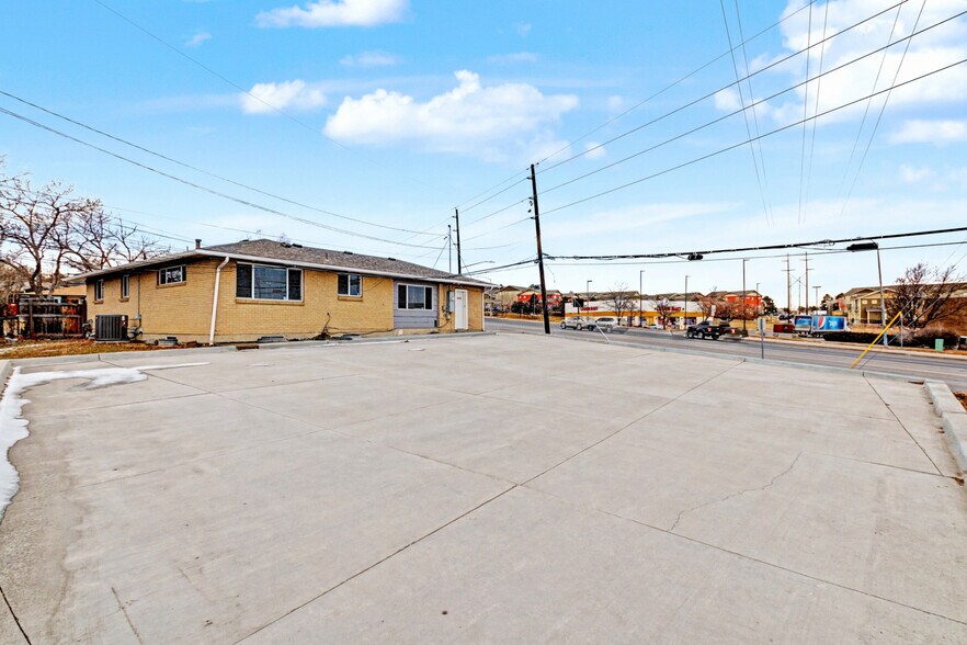 More Photos Of 8326 Quivas Way, Denver Office For Lease