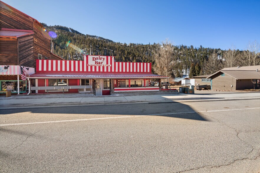 More Photos Of 417 Main - NM 38 hwy, Red River Restaurant For Sale